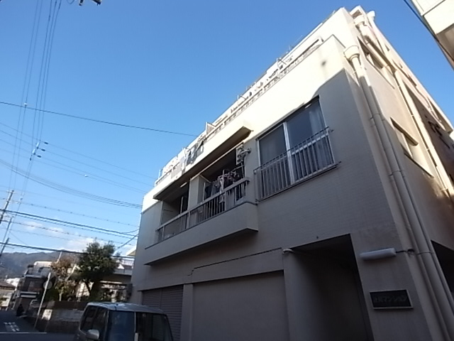 辻川マンションの外観