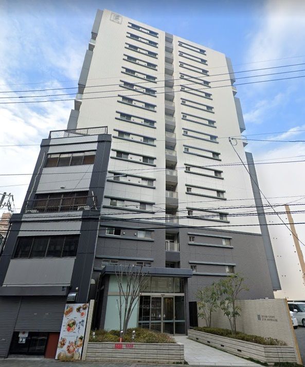 エステムコート十三本町の外観