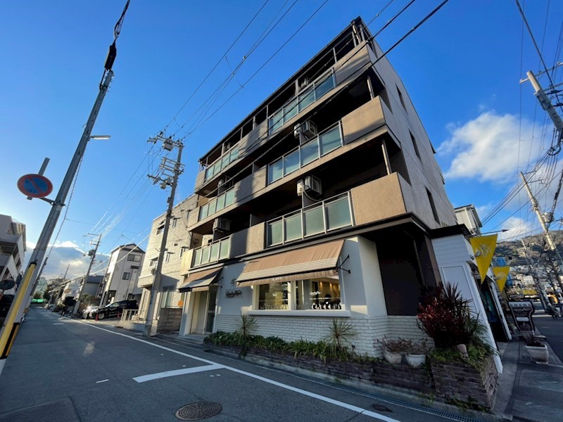 サイトピア本山の外観