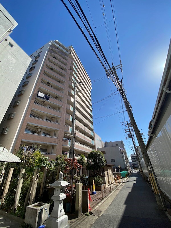 クルーセ長田駅前の外観