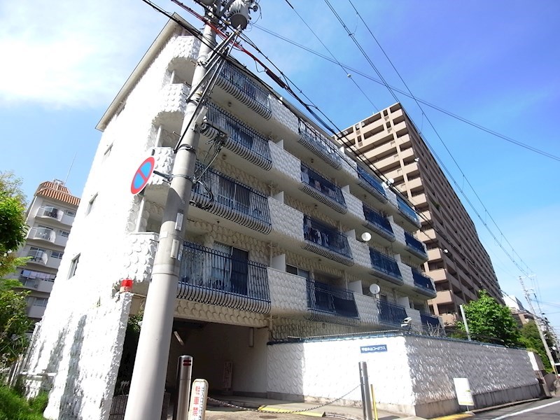 甲南本山コーポラスの外観