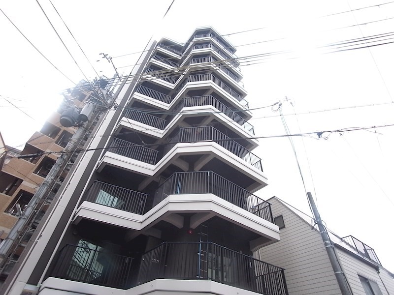 シャロン灘の外観
