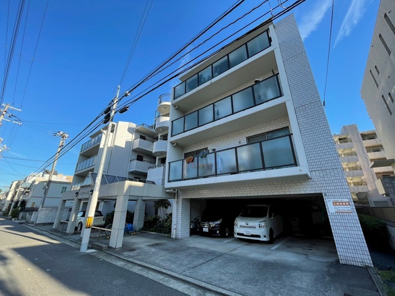 ベネフィス芦屋の外観