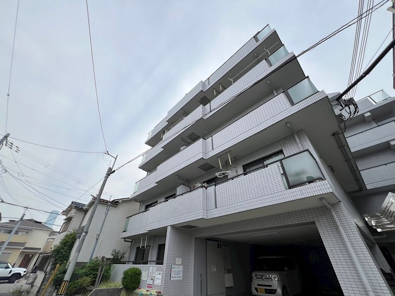 ロイヤル神戸池田広町の外観