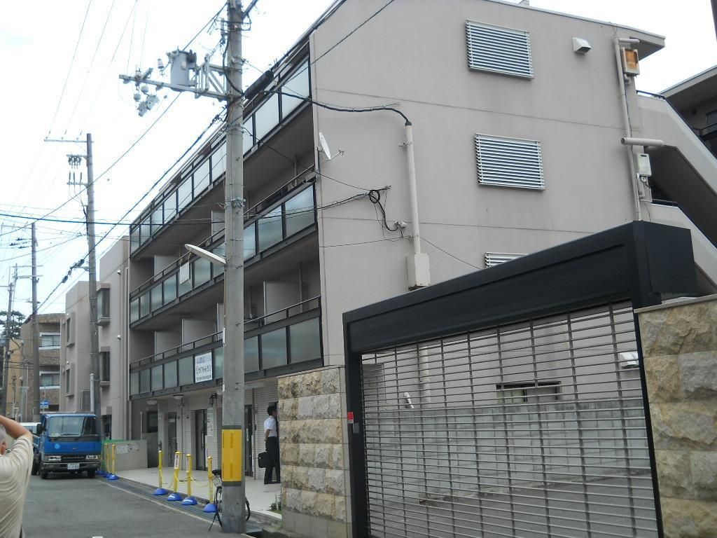 パラツィーナ甲子園口の外観