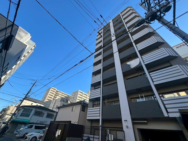 ワールドアイ神戸湊町の外観