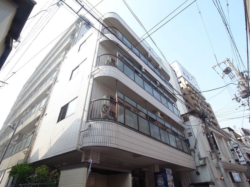 リオーラ神戸の外観