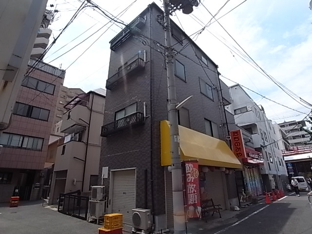 コーポティアラの外観