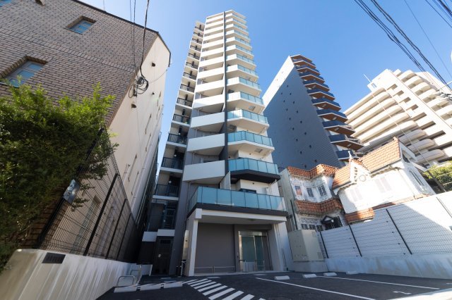 プラウドフラット文京千駄木の外観