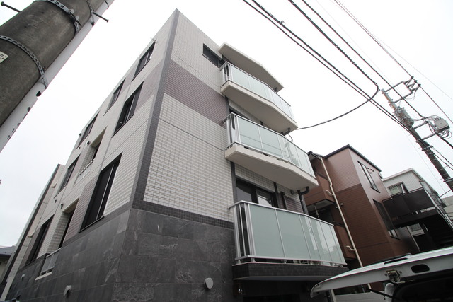 グランカーサ田端の外観
