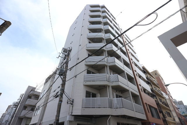 レガリス西日暮里ステーションフロントの外観