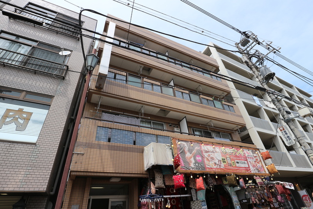 スタジオ谷中の外観