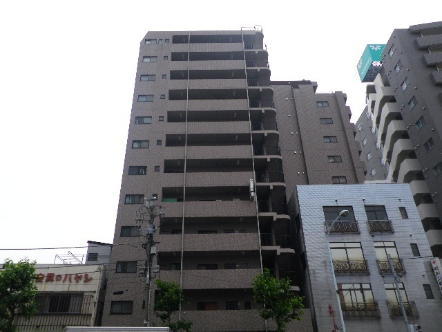 レジェンド西日暮里第二の外観