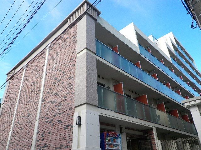 AZEST日暮里の外観