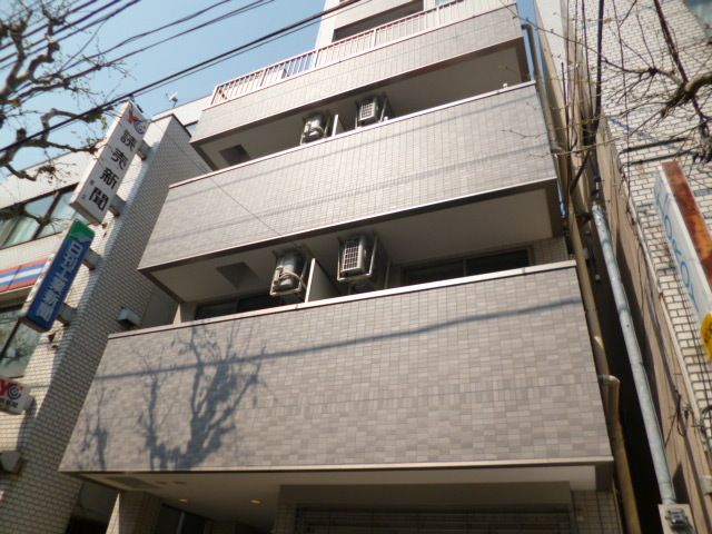ポラール尾久の外観