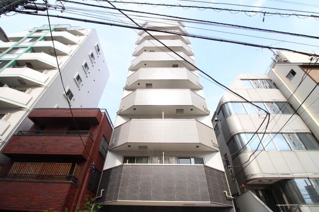カルム日暮里レジデンスの外観