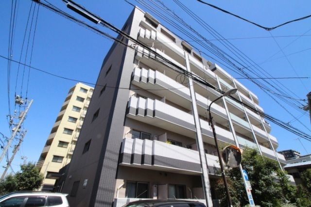 コウジーコート