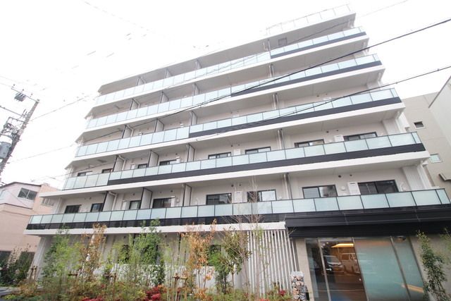 ディームス根岸の外観