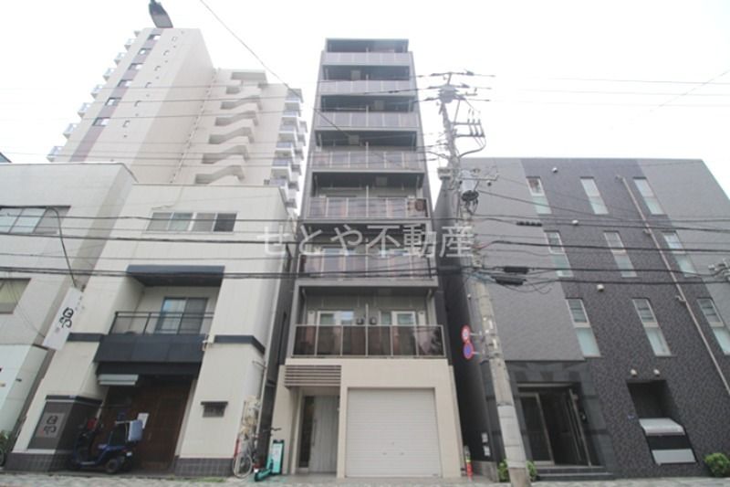 エストゥルースプラス三ノ輪