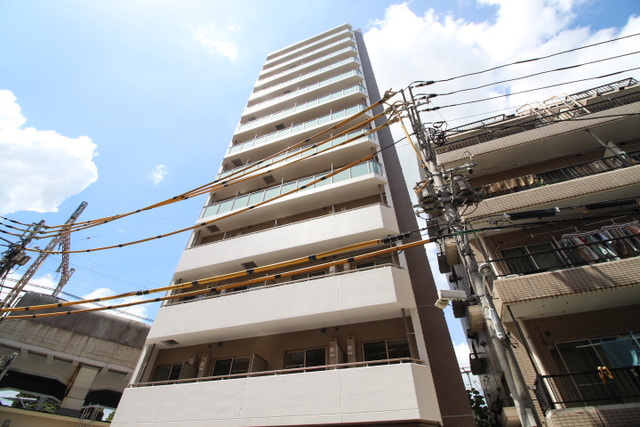 スカイグランデ日暮里の外観