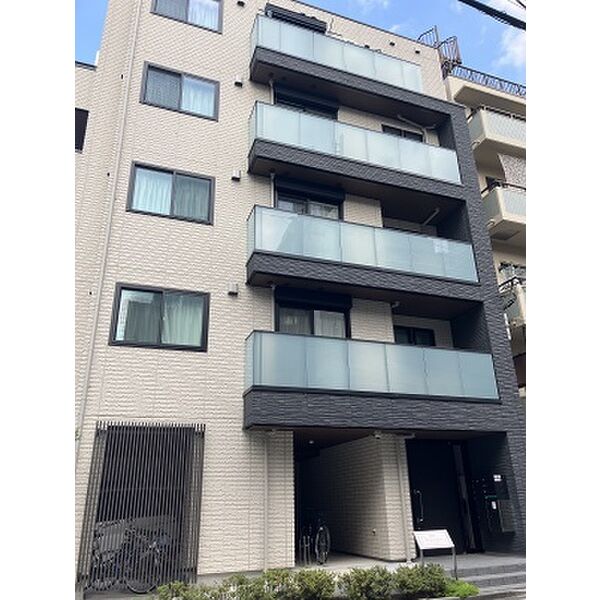 スカイエ西日暮里の外観