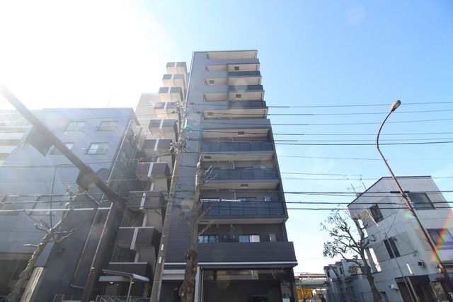 アーバン尾久の外観