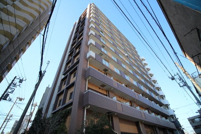 ライオンズクオーレ東京三ノ輪シティゲートの外観