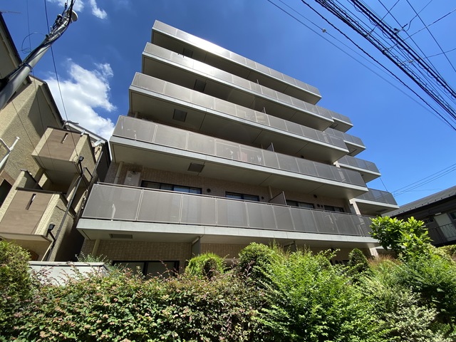 OLD PALの外観