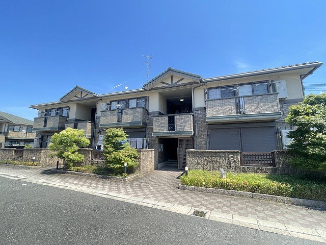エストコリーヌ　II番館