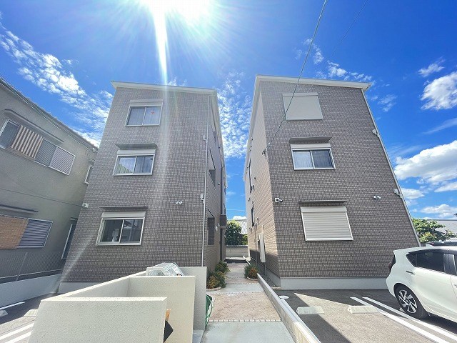 マノリアＥａｓｔ