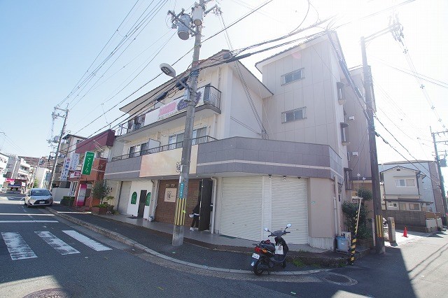 コーポ三樹