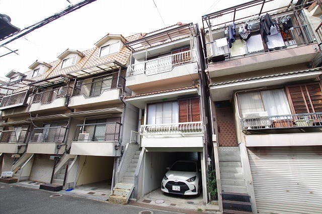 枚方市甲斐田東町の賃貸一戸建て