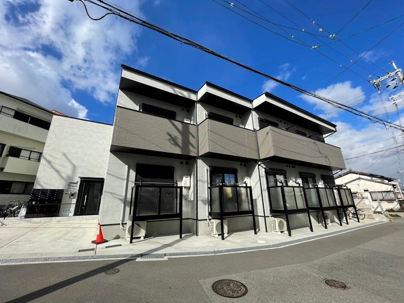 Ｃｈｏｕ Ｃｈｏｕ Ｎａｋａｍｉｙａ ＥＡＳＴ