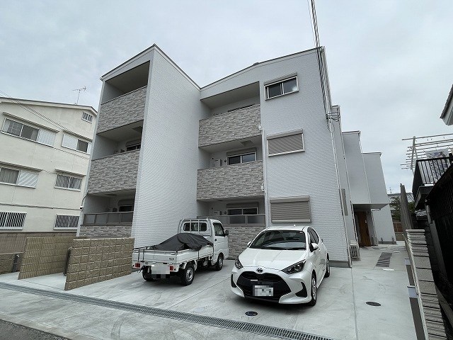 クリエオーレ倉治