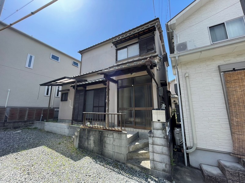 枚方市藤阪東町４丁目の賃貸一戸建て