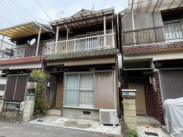 枚方市長尾家具町４丁目の賃貸一戸建て