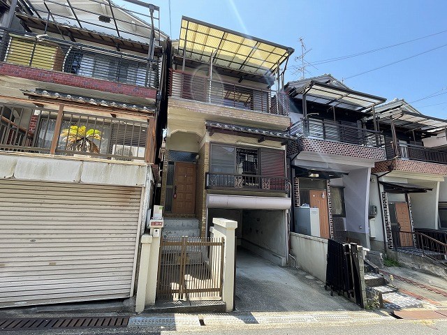 枚方市高野道１丁目の賃貸一戸建て