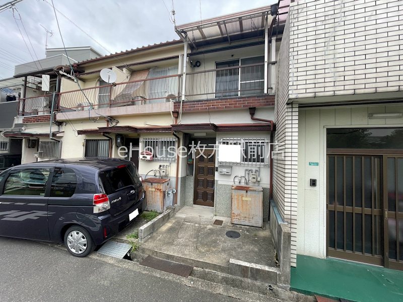 枚方市東山１丁目の賃貸テラスハウス