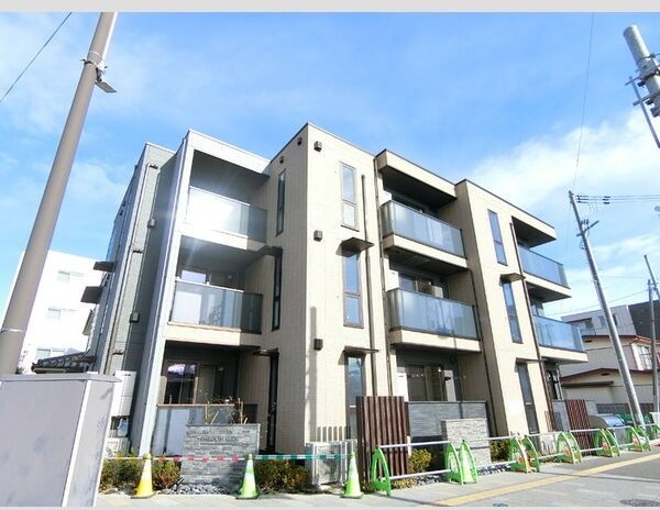D-ROOM 白萩町